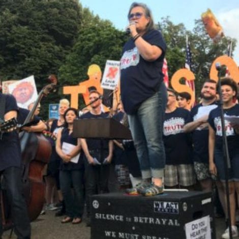 LOONEY TUNES: Rosie O’Donnell Leads Bizarre Anti-Trump MUSICAL Outside the White House