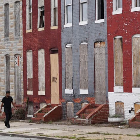 HELPING HAND: Pro-Trump Activist Organizes Giant Garbage Removal Operation in Baltimore