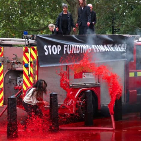 FRIENDLY FIRE! Climate Activists Lose Control of Fire Hose, Douse Themselves in 475 Gallons of ‘Fake Blood’