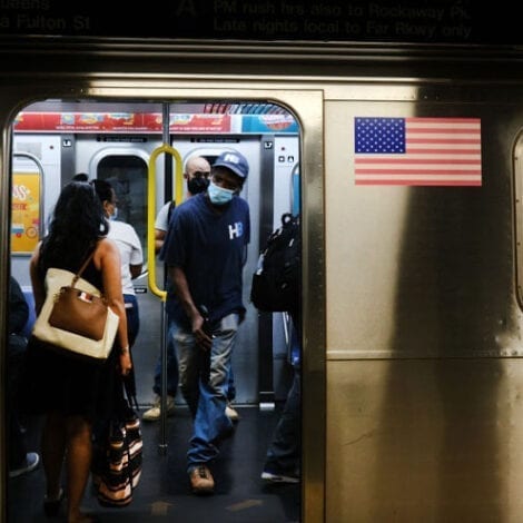 DE BLASIO’S NYC: Man ‘Stabbed to Death’ in Lower Manhattan Subway on Saturday Afternoon