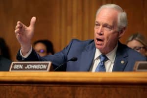 ‘YOU ENCOURAGED IT!’: Senator Johnson Unloads on Keith Ellison for ‘Exploiting’ Good and Pretti as ‘Martyrs’ [WATCH]