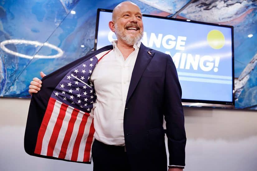 CALIFORNIA SHAKEUP! Steve Hilton Surges as Voters Signal Hunger For Change